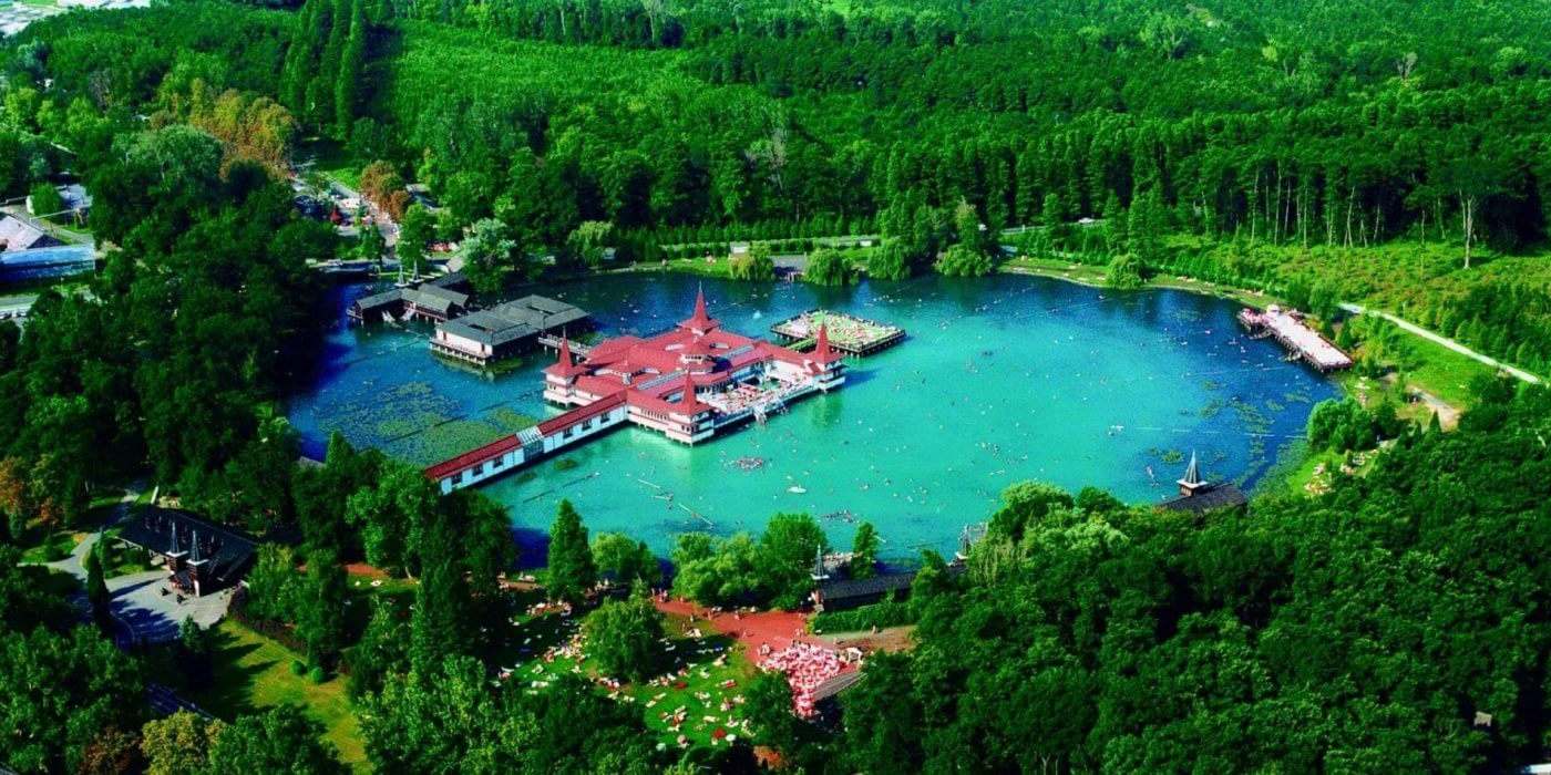 Целебное озеро-курорт Венгрии