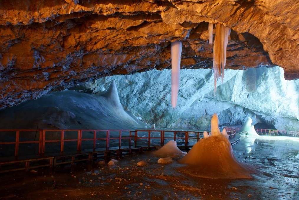 Пещера Скэришоара, Румыния, 1