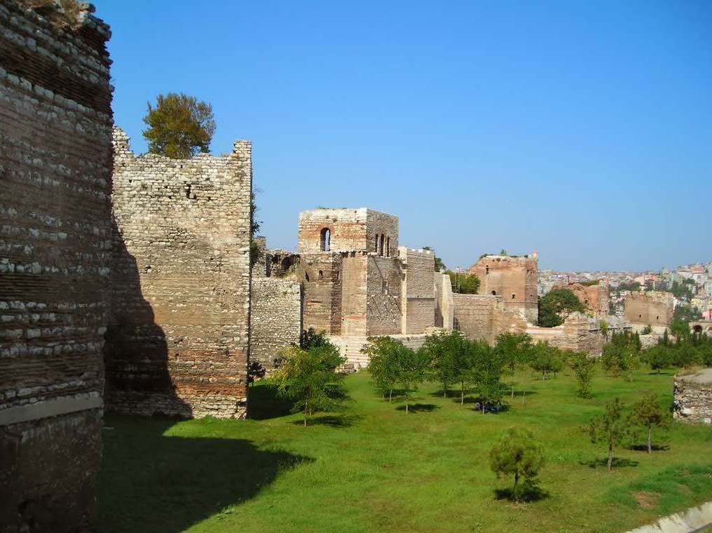 Крепостные Стены Византии (The Byzantine Land Walls), 2