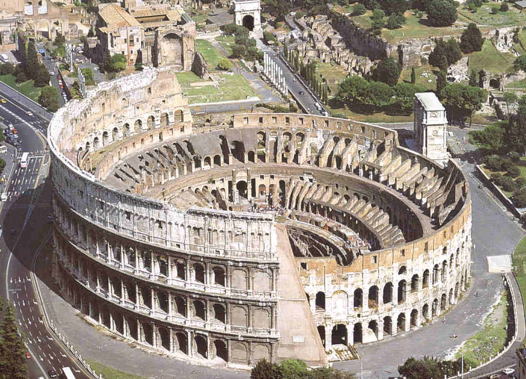 Колизей Рима с высоты