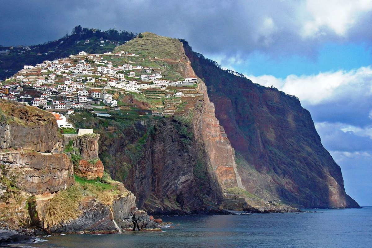 Мыс Cabo Girao (Кабо Жирао), Мадейра, вид снизу