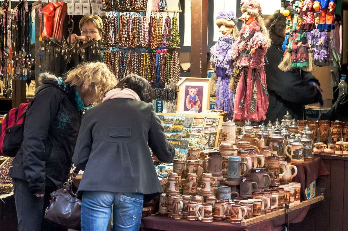 Сувенирный рынок в Праге