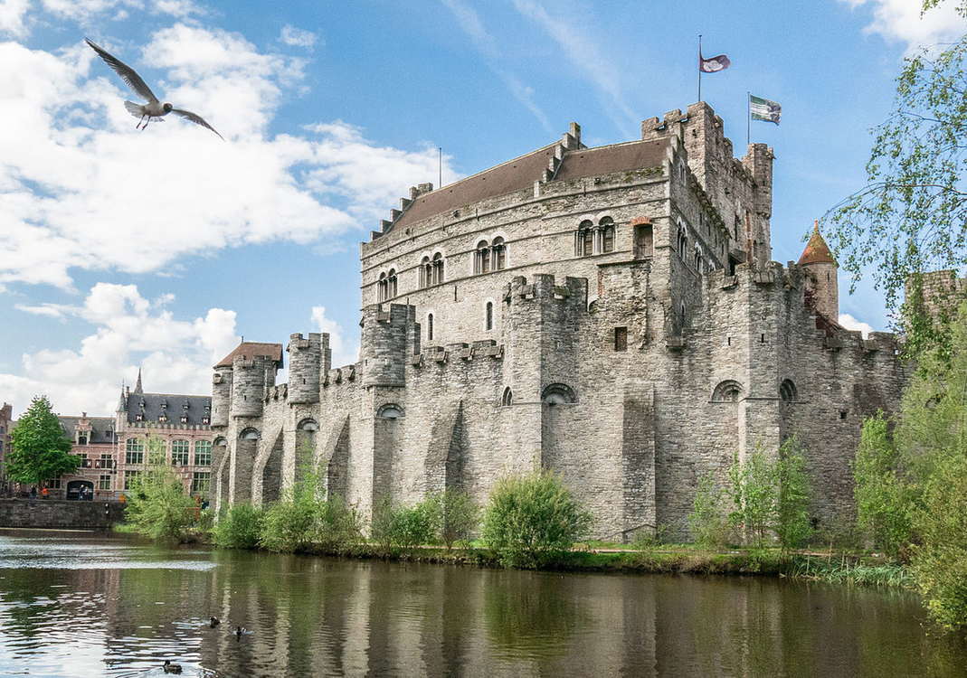 Замок графов Фландрии, Гент, Бельгия