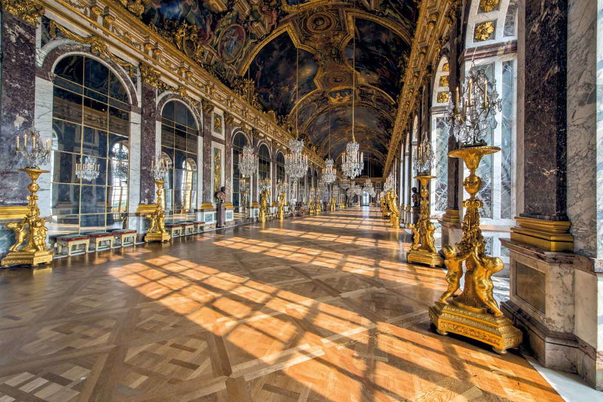 Зеркальный зал (галерея) Версальского дворца, Франция