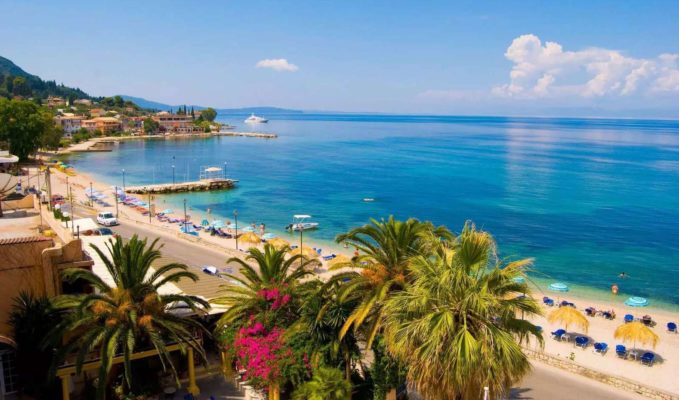Отдых на острове Корфу: лучшие пляжи и развлечения