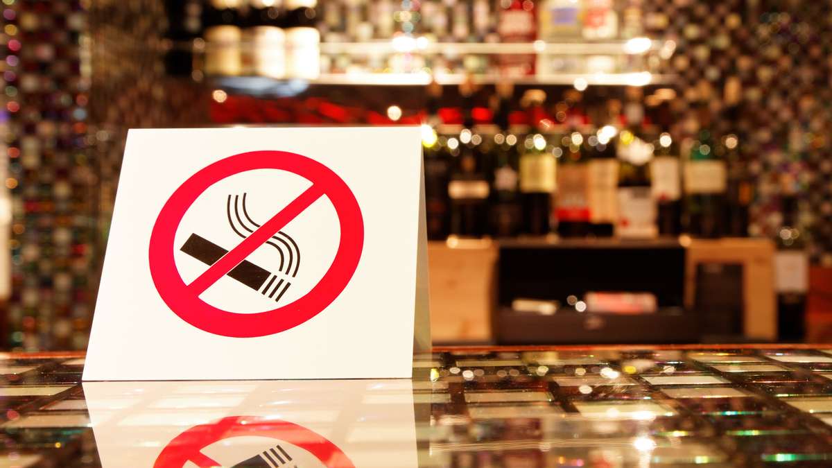 Запрещено курить в общественных местах в Африке