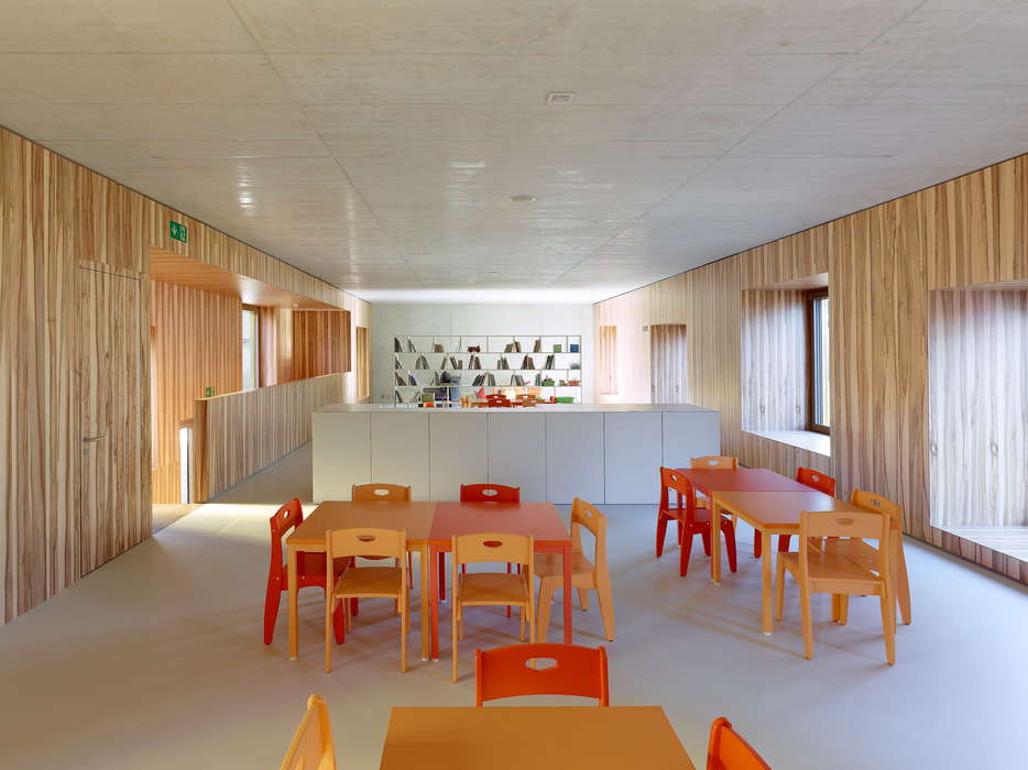 Современный детский сад в Швейцарии внутри