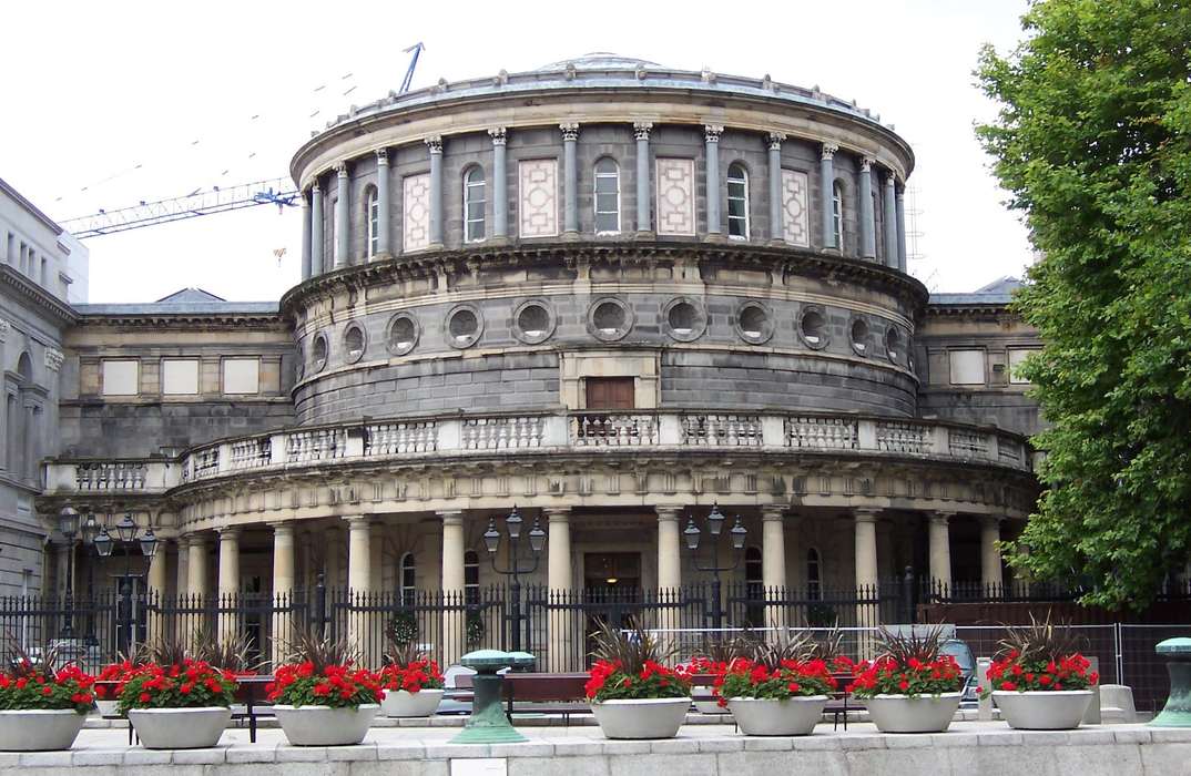 Национальный археологический музей Ирландии в Дублине
