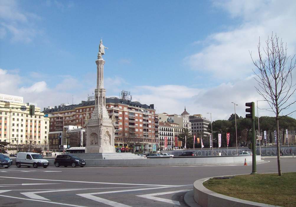 Площадь Колумба (Plaza de Colon) Мадрид 2