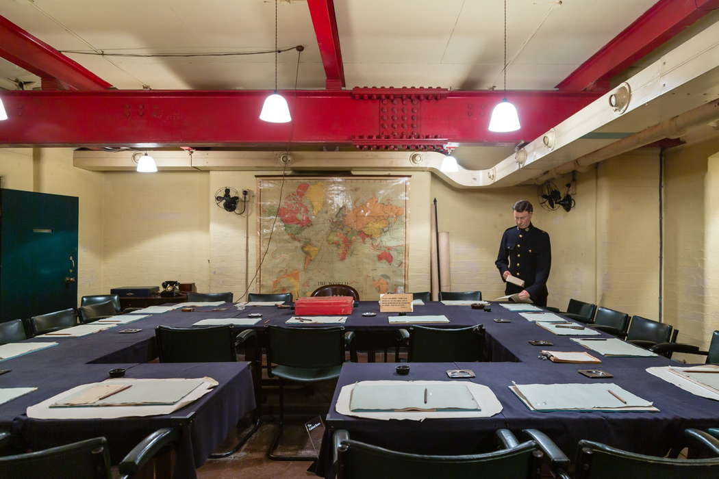 Военная комната Черчилля с картами