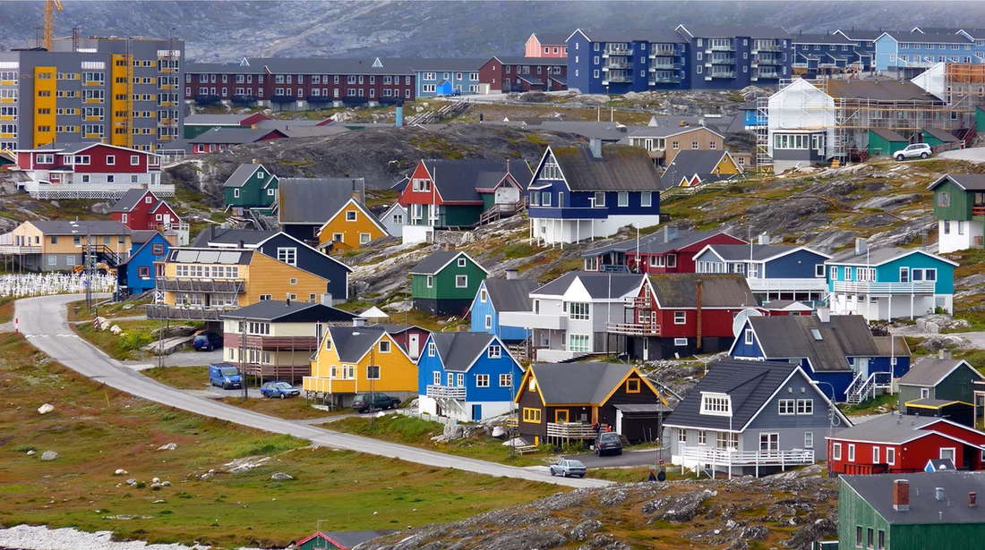 Город Нуук Гренландия