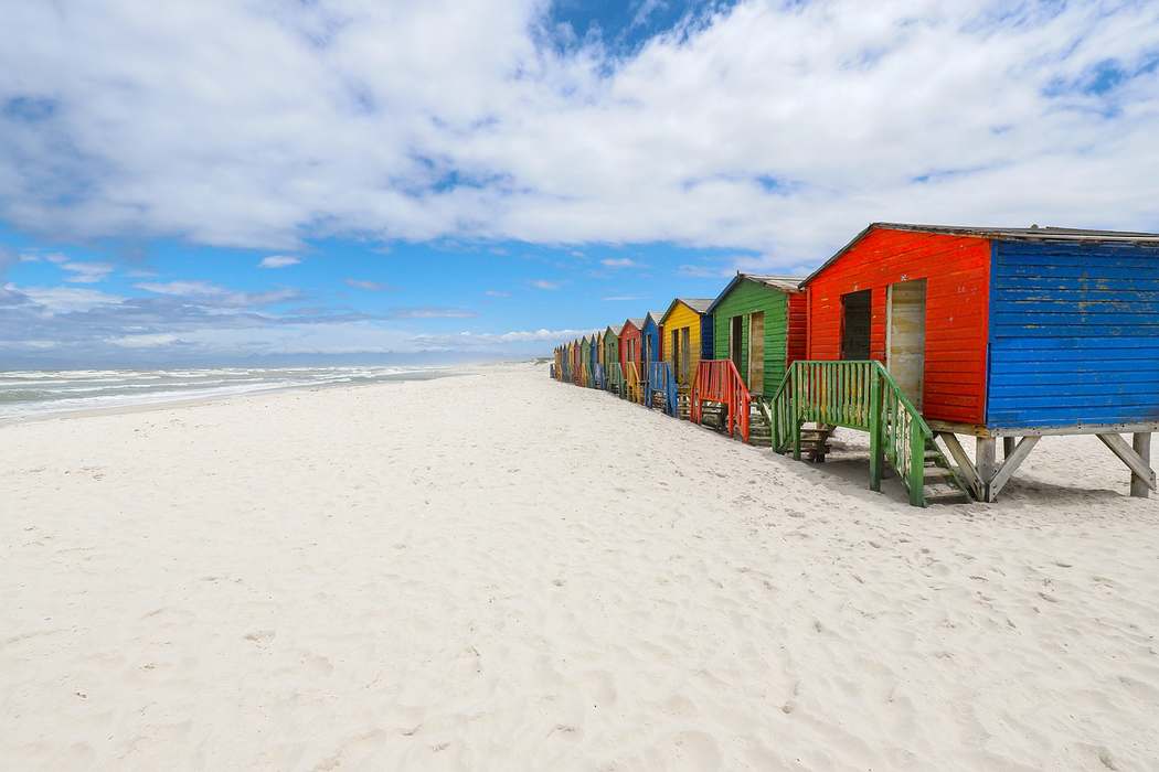 южная африка разноцветные домики на пляже