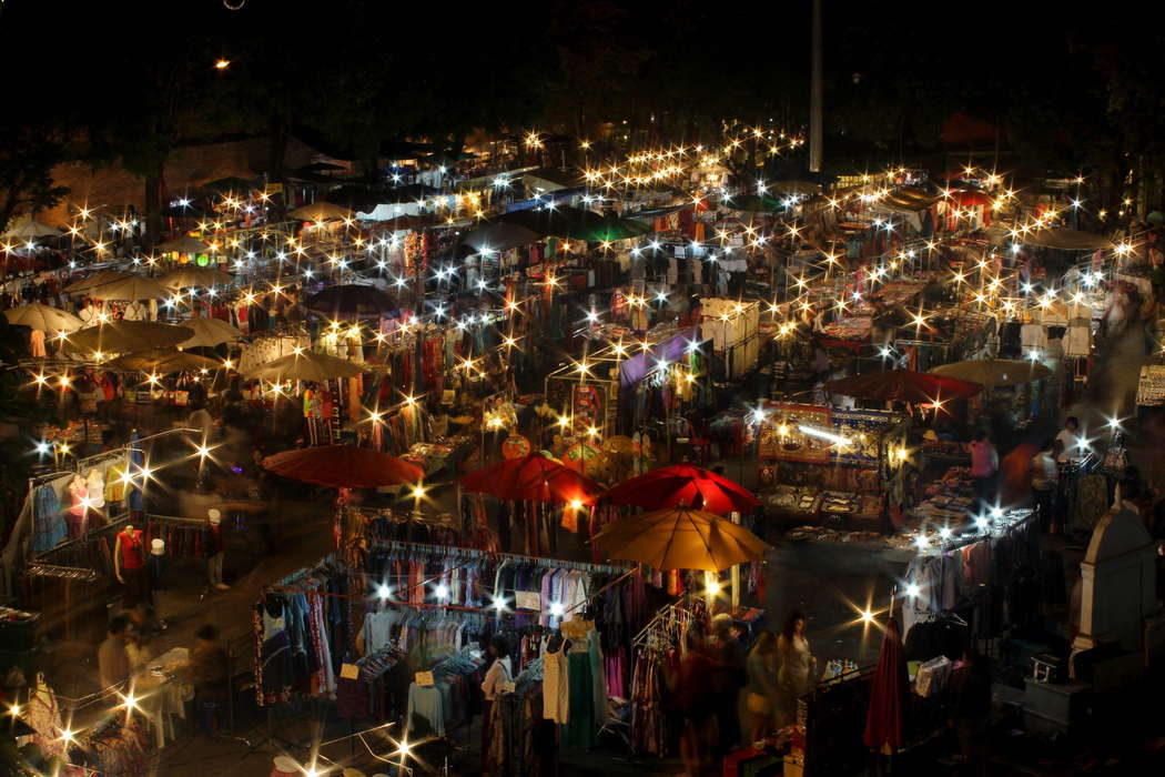 ночной рынок в чиангмае