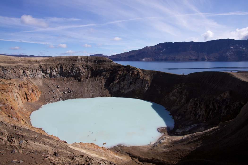 кратер вулкана озеро Askja Аскья Исландия 1