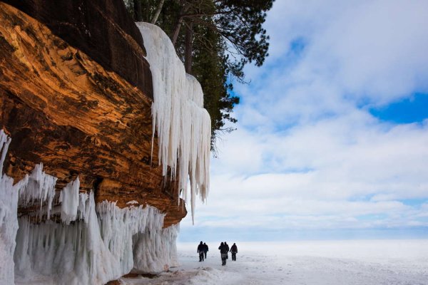 8 причин посетить зимой Апостольские острова, Висконсин
