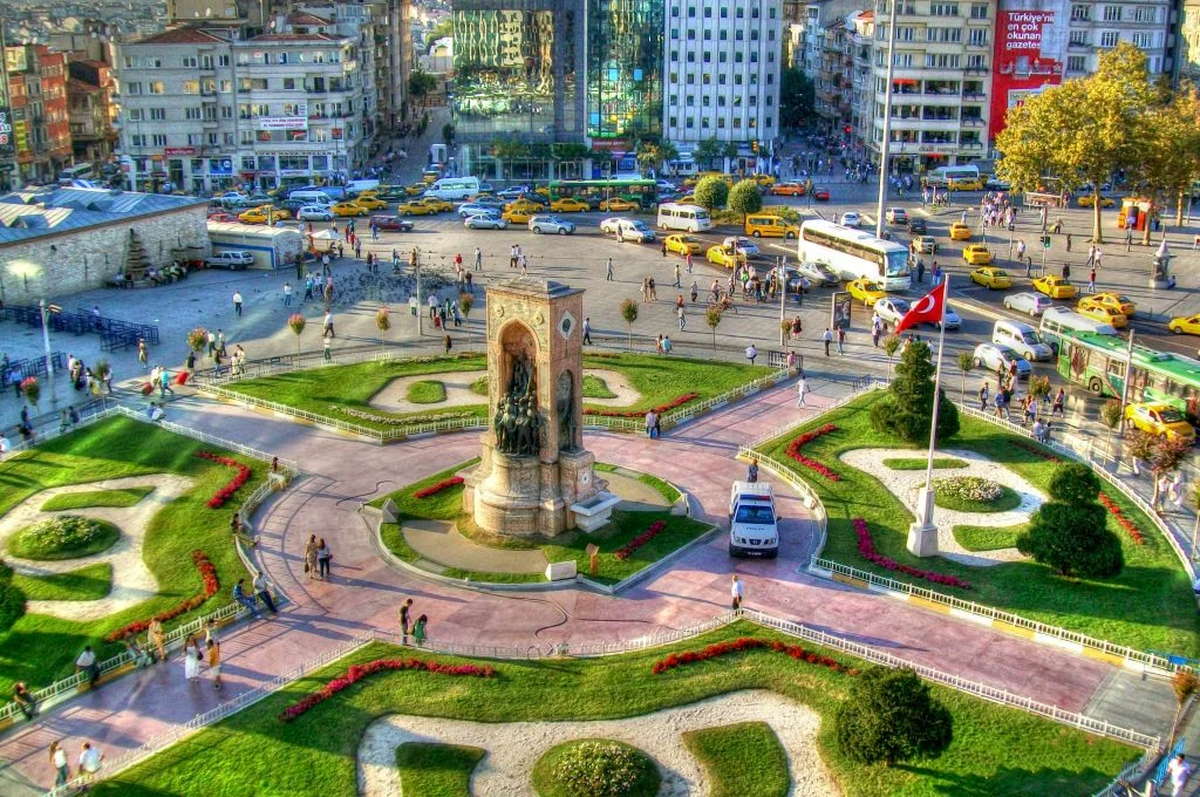 площадь таксим стамбул турция