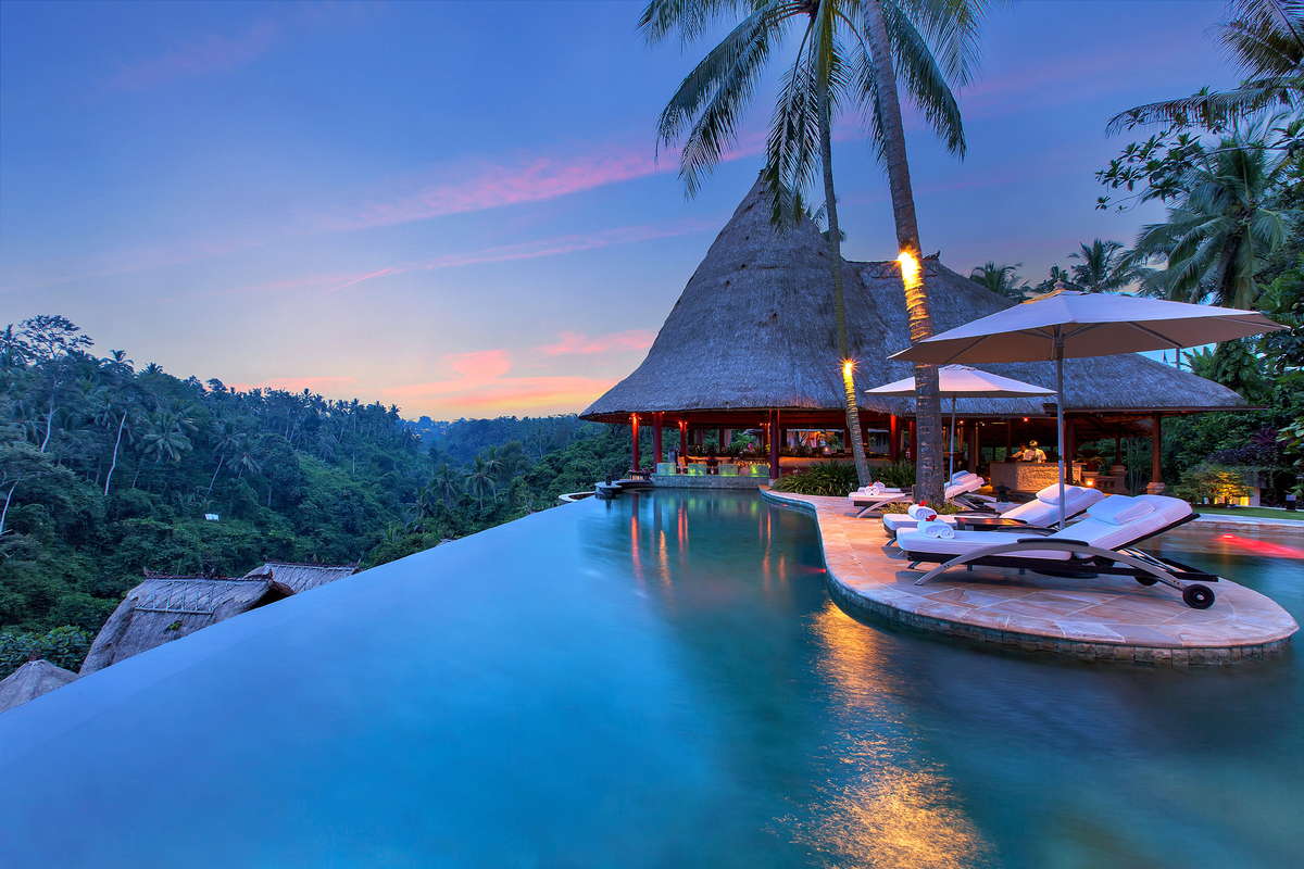 Бали курорт отель бассейн закат