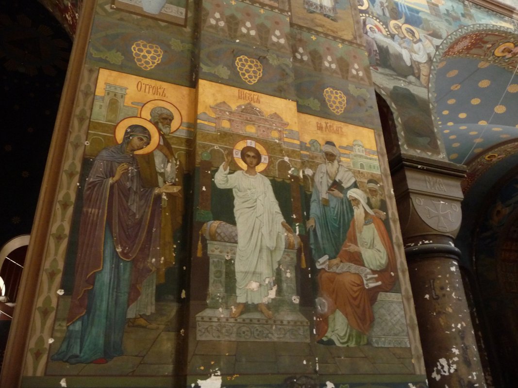 Настенные росписи в соборе св. Пантелеймона целителя
