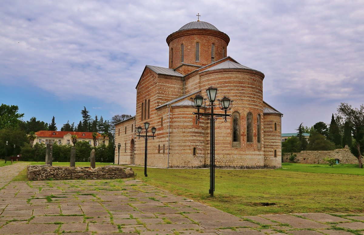 Пицундский храм Абхазия