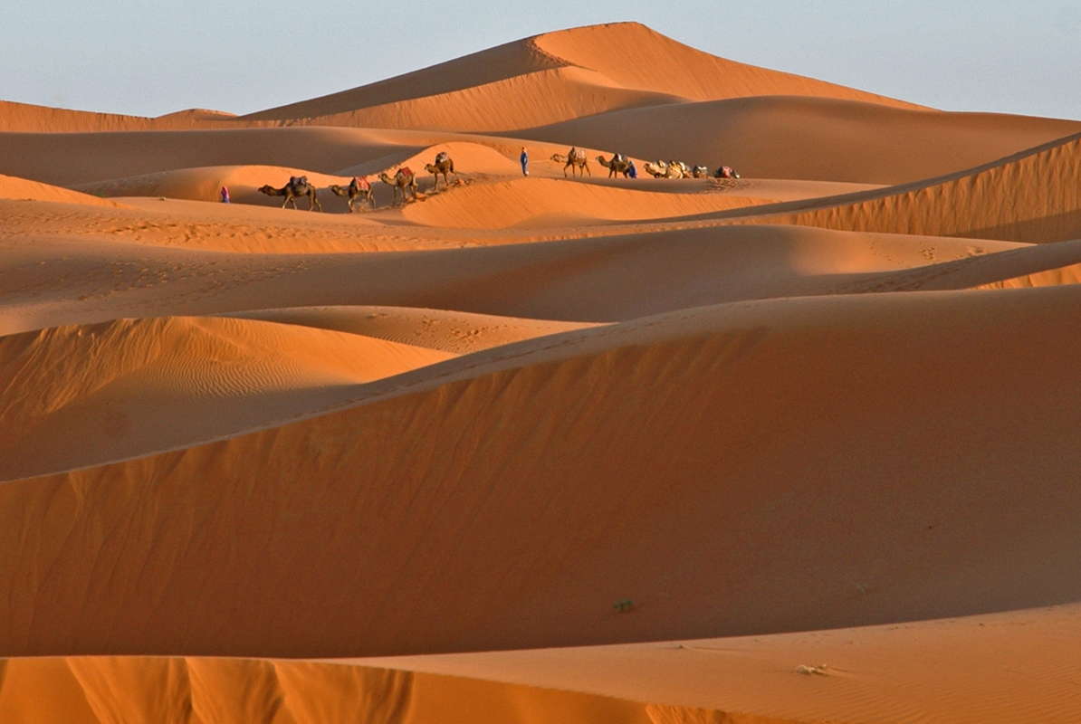 Дюны пустыни Эрг-Шебби Марокко фото