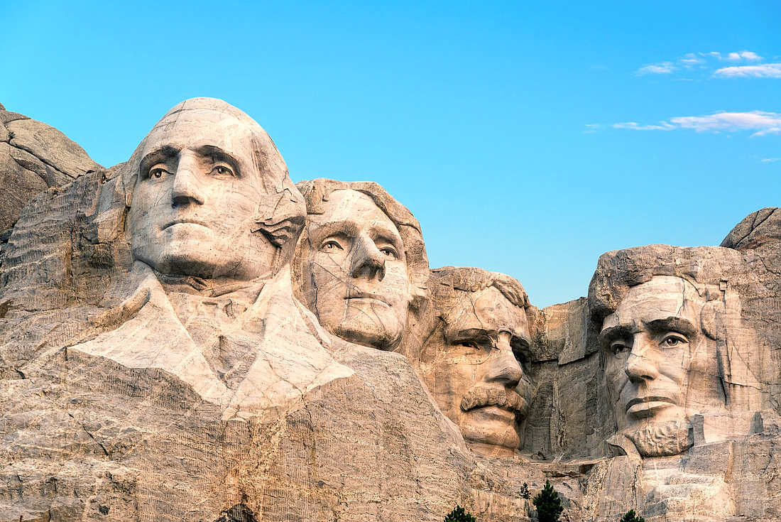 Гора президентов в США является символом Америки