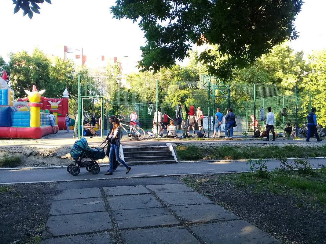 Детский парк саратовская область на Пугачёвской улице