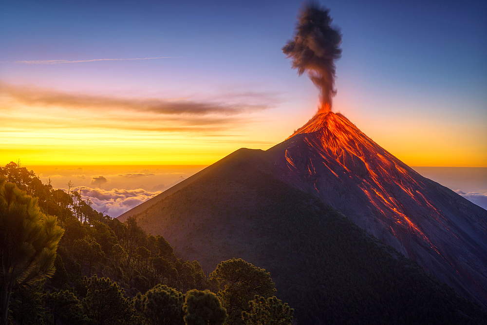Сангай извержение вулкана Южная Америка