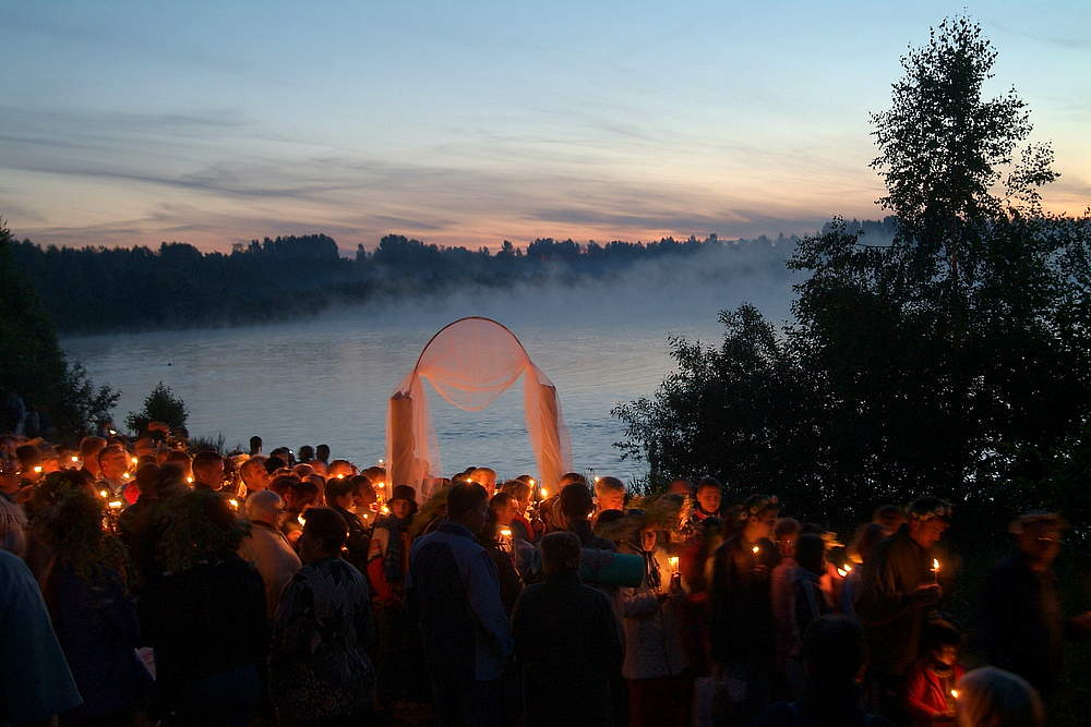 озеро Светлояр шествие с факелами праздник
