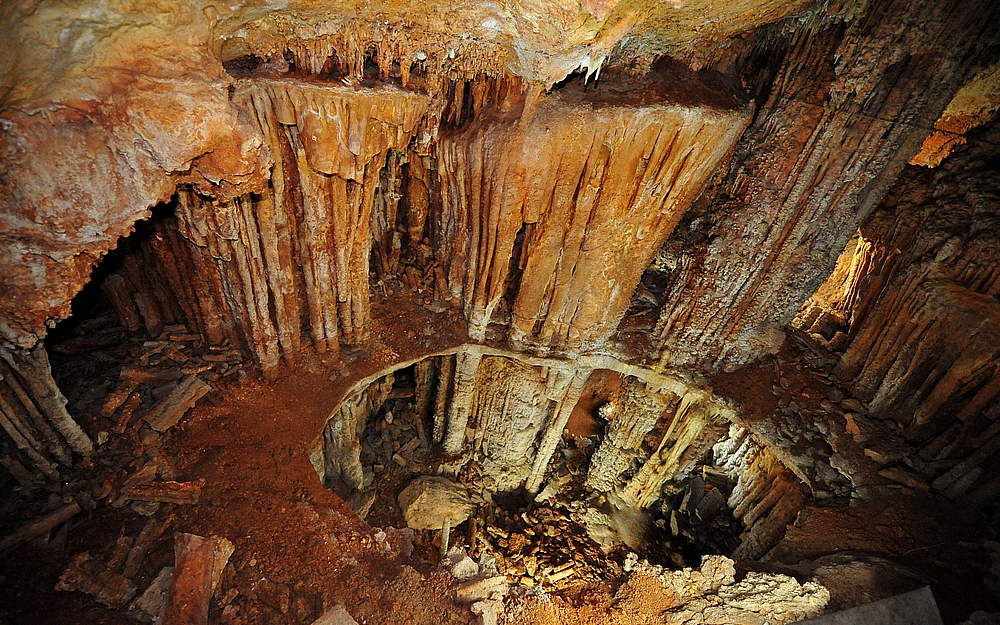 пещера эмине-баир-хосар зал Мертвого озера
