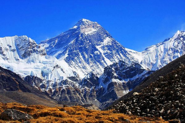 Эверест – самая высокая гора на планете